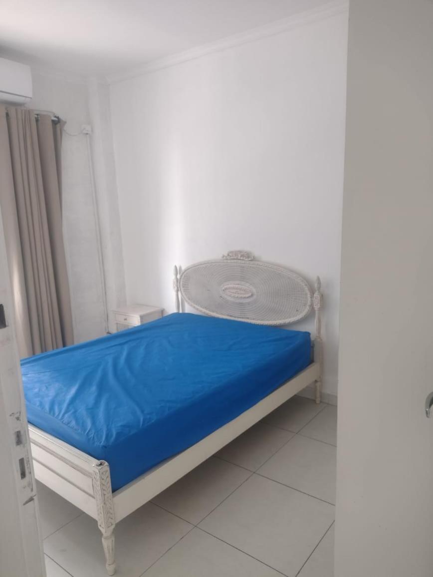Apartamento Vento E Mar - 2 Quartos Com Sacada Na Quadra Da Praia Do Gonzaga Santos  Exterior photo